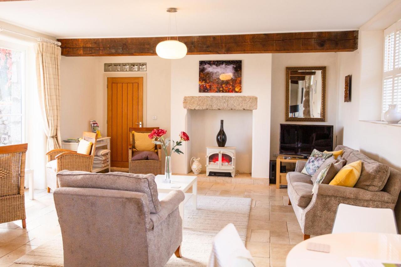 Higher Weddicott Barn Holiday Cottage - Self Catering Chagford Exterior photo